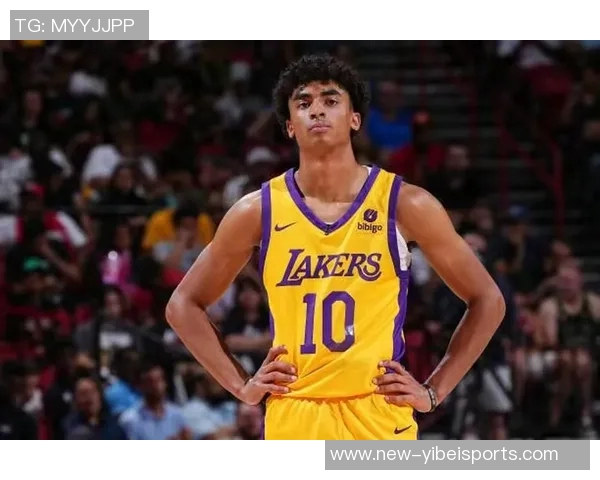 克里斯蒂全场表现出色三分球命中率高效助球队逆转胜利 克里斯蒂全场表现出色三分球命中率高效助球队逆转胜利