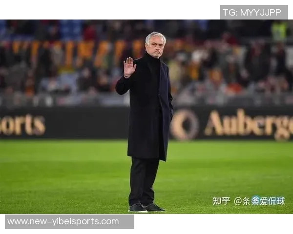 曼联或将选择具备英超执教经验的新主帅以重振球队士气